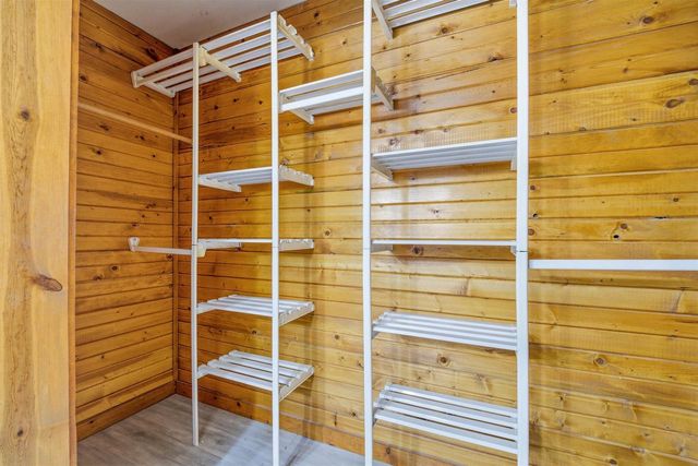 N8665 FIRELANE 10, Menasha, WI 54952