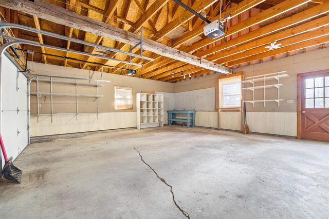 N8665 FIRELANE 10, Menasha, WI 54952