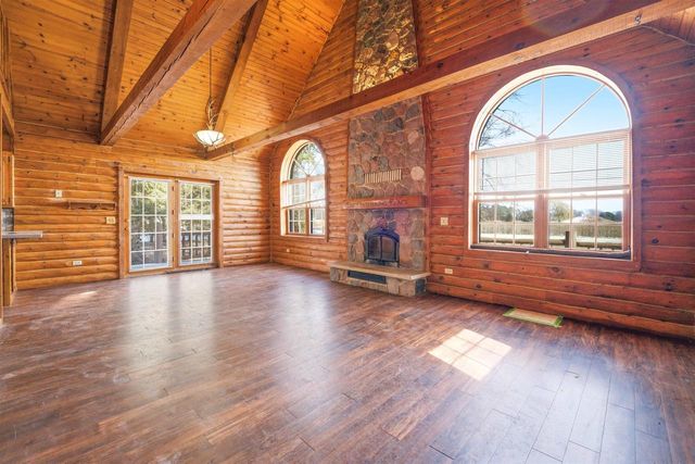 N8665 FIRELANE 10, Menasha, WI 54952