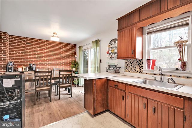 125 W GAUL ST, Wernersville, PA 19565