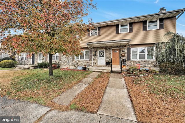 125 W GAUL ST, Wernersville, PA 19565