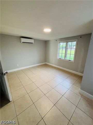 20 Westminster ST N, Lehigh Acres, FL 33936