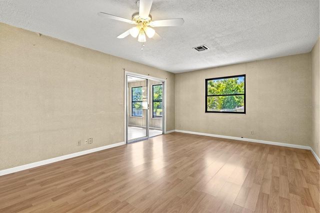 1312 TWIN LAKES AVENUE, Nokomis, FL 34275