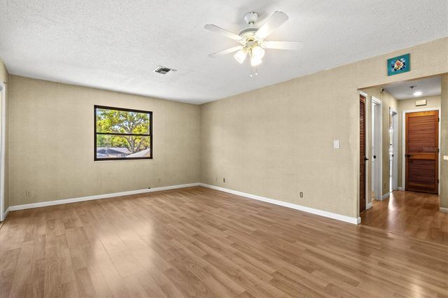 1312 TWIN LAKES AVENUE, Nokomis, FL 34275