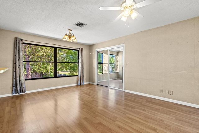 1312 TWIN LAKES AVENUE, Nokomis, FL 34275