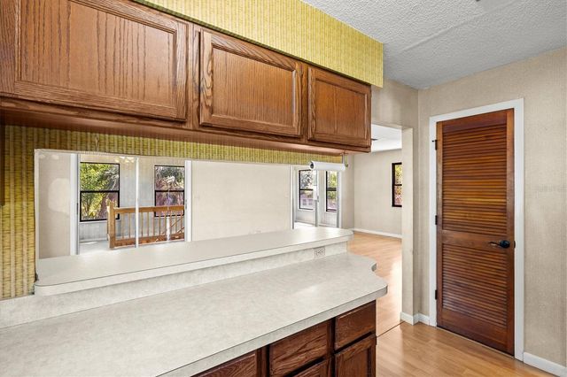 1312 TWIN LAKES AVENUE, Nokomis, FL 34275