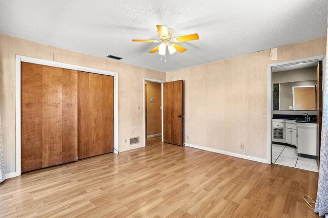 1312 TWIN LAKES AVENUE, Nokomis, FL 34275