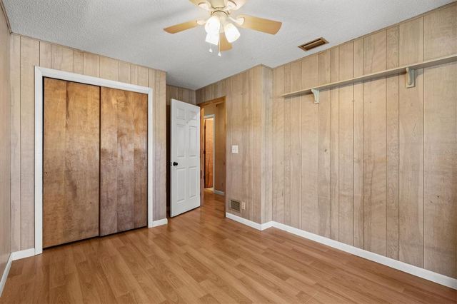 1312 TWIN LAKES AVENUE, Nokomis, FL 34275