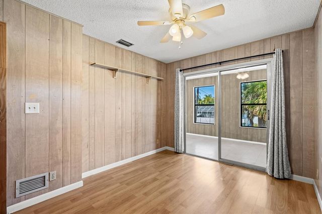 1312 TWIN LAKES AVENUE, Nokomis, FL 34275