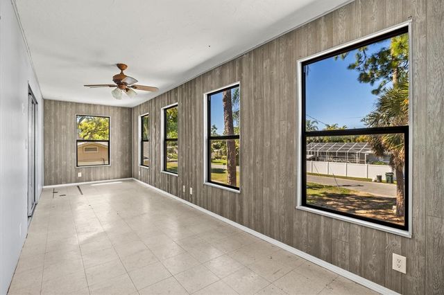 1312 TWIN LAKES AVENUE, Nokomis, FL 34275