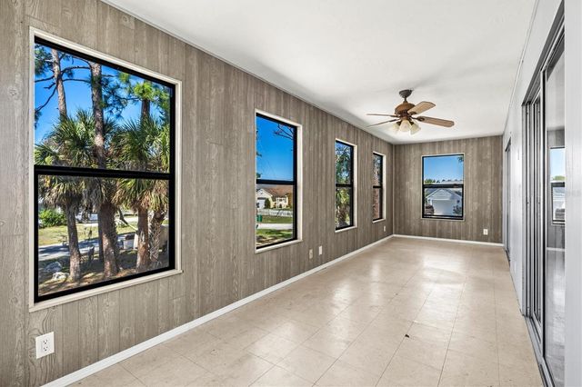 1312 TWIN LAKES AVENUE, Nokomis, FL 34275