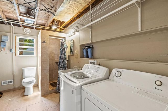 1312 TWIN LAKES AVENUE, Nokomis, FL 34275