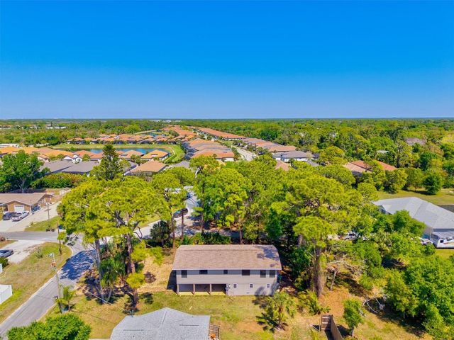 1312 TWIN LAKES AVENUE, Nokomis, FL 34275