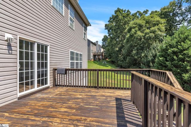 513 Walkingstick Way, Simpsonville, SC 29680