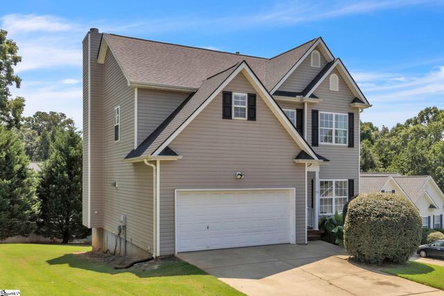 513 Walkingstick Way, Simpsonville, SC 29680