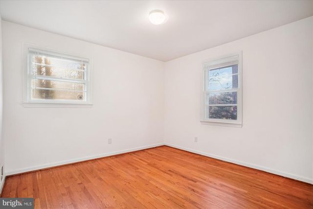 8928 CHELTONHAM PL, Annandale, VA 22003