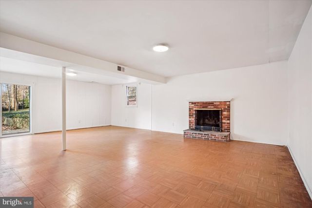 8928 CHELTONHAM PL, Annandale, VA 22003