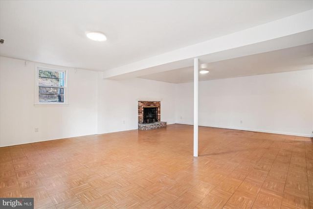 8928 CHELTONHAM PL, Annandale, VA 22003