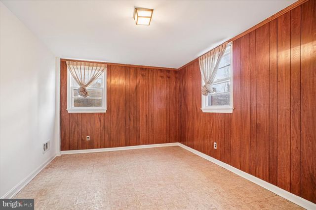 8928 CHELTONHAM PL, Annandale, VA 22003