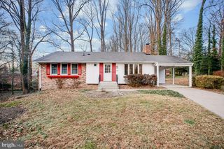 8928 CHELTONHAM PL, Annandale, VA 22003