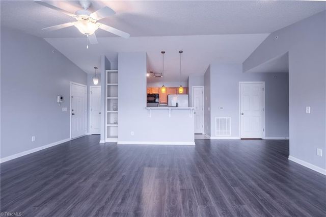 4701 Pennoak Lane M, Greensboro, NC 27407