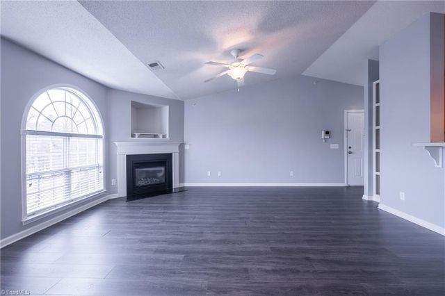 4701 Pennoak Lane M, Greensboro, NC 27407