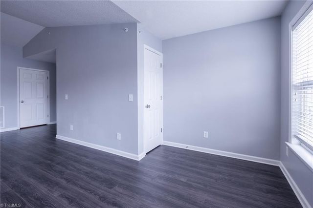 4701 Pennoak Lane M, Greensboro, NC 27407