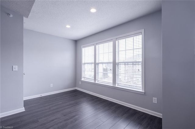 4701 Pennoak Lane M, Greensboro, NC 27407