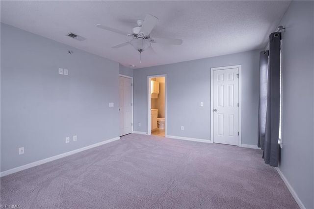 4701 Pennoak Lane M, Greensboro, NC 27407