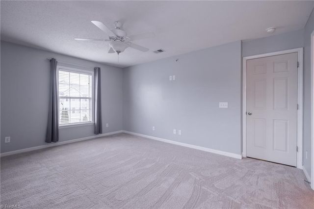 4701 Pennoak Lane M, Greensboro, NC 27407