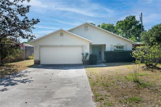 221 ROSA AVENUE, Oviedo, FL 32765