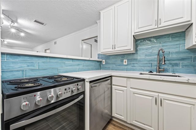 1418 Vermont Street 2, Houston, TX 77006