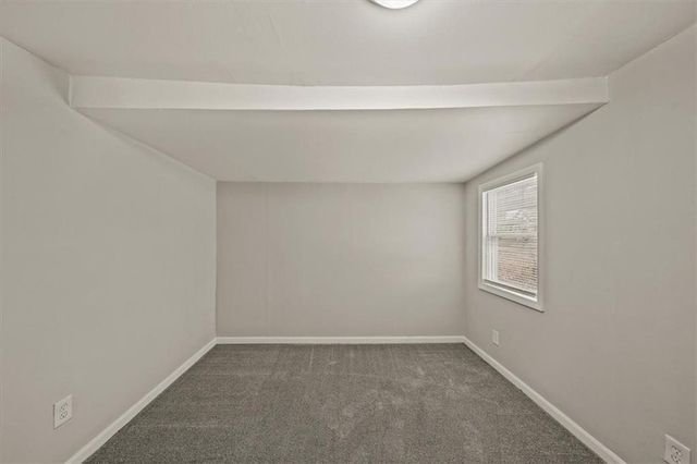 126 S Village Street, Tonganoxie, KS 66086