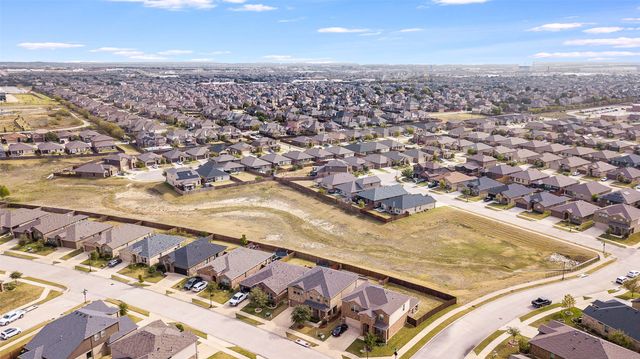 1024 Cushing Drive, Fort Worth, TX 76177