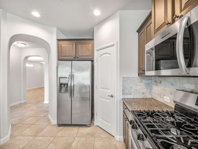 1024 Cushing Drive, Fort Worth, TX 76177