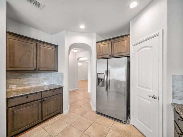 1024 Cushing Drive, Fort Worth, TX 76177