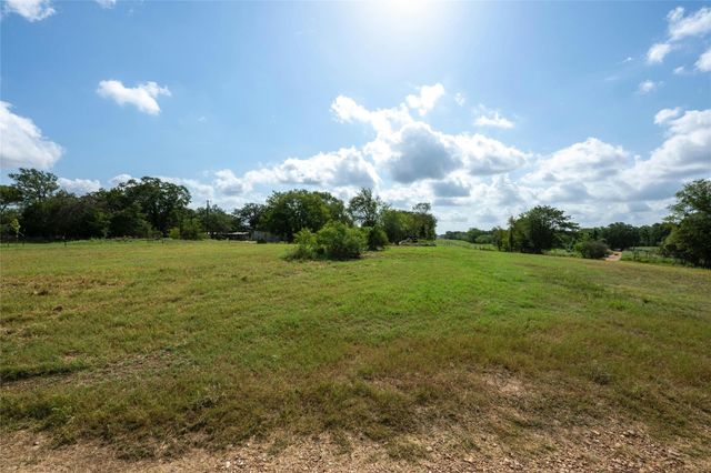 000 Josie LN, Bastrop, TX 78602