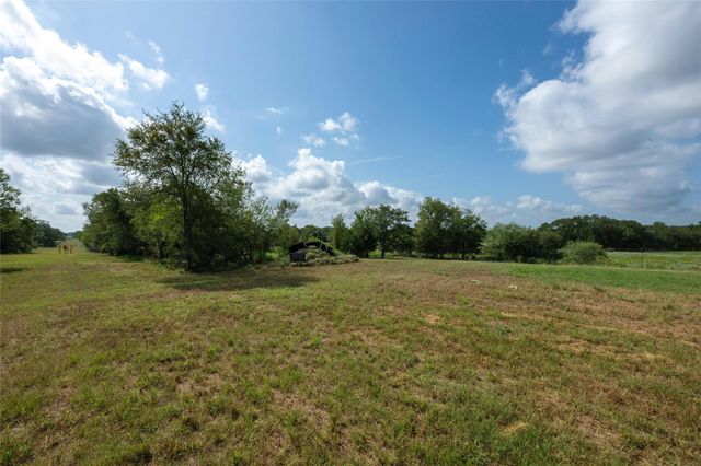 000 Josie LN, Bastrop, TX 78602