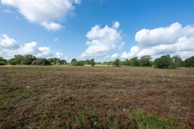 000 Josie LN, Bastrop, TX 78602