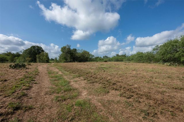 000 Josie LN, Bastrop, TX 78602