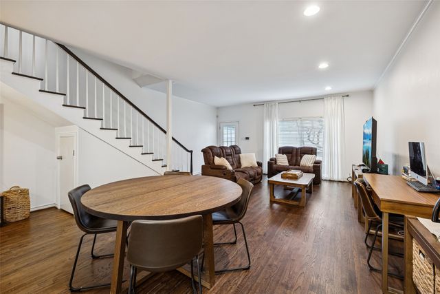 7506 W Northwest Highway 2, Dallas, TX 75225