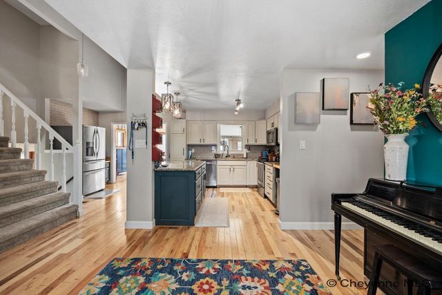 803 GOLDEN HILL ST, Cheyenne, WY 82009