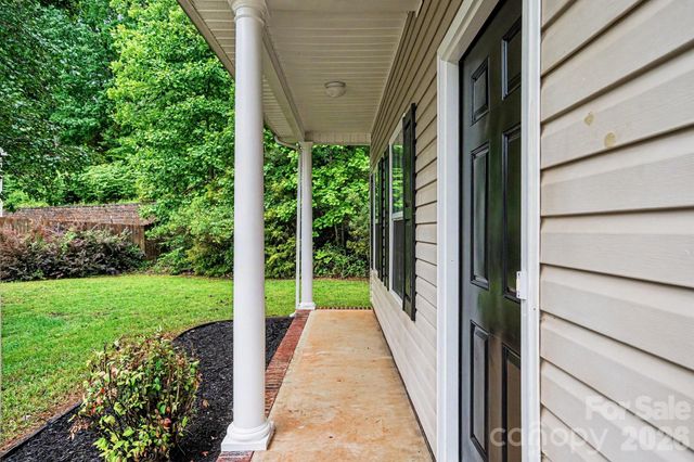 6116 Firethorne Lane, Concord, NC 28025