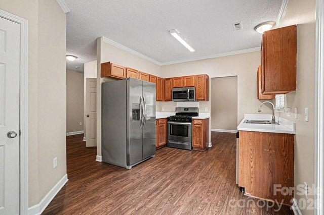 6116 Firethorne Lane, Concord, NC 28025