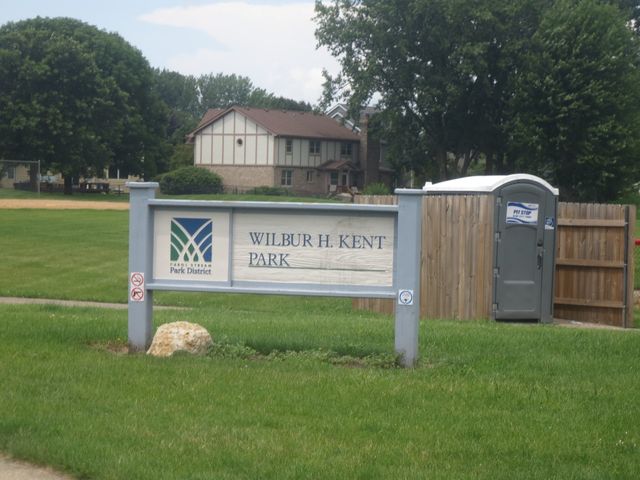 1051 Rockport Drive 1051, Carol Stream, IL 60188