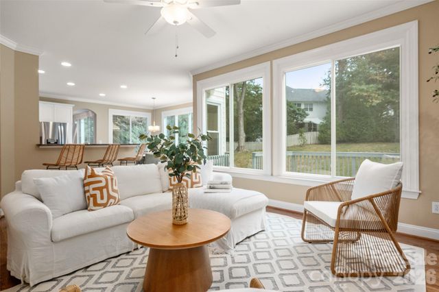 3415 Twelve Oaks Place, Charlotte, NC 28270