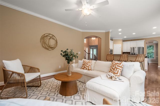 3415 Twelve Oaks Place, Charlotte, NC 28270