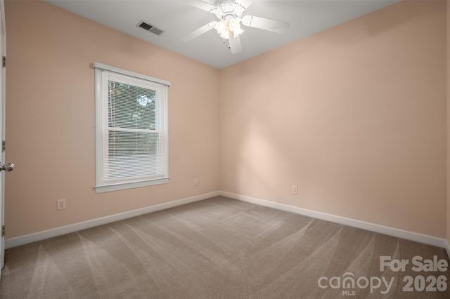 3415 Twelve Oaks Place, Charlotte, NC 28270
