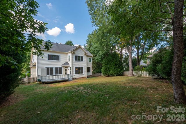 3415 Twelve Oaks Place, Charlotte, NC 28270