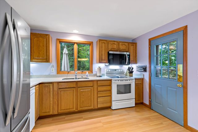 59 Joshuas Way, Eastham, MA 02642